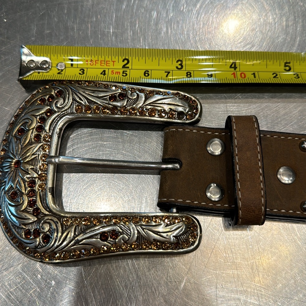 Woman’s belt - Picture 6 of 7
